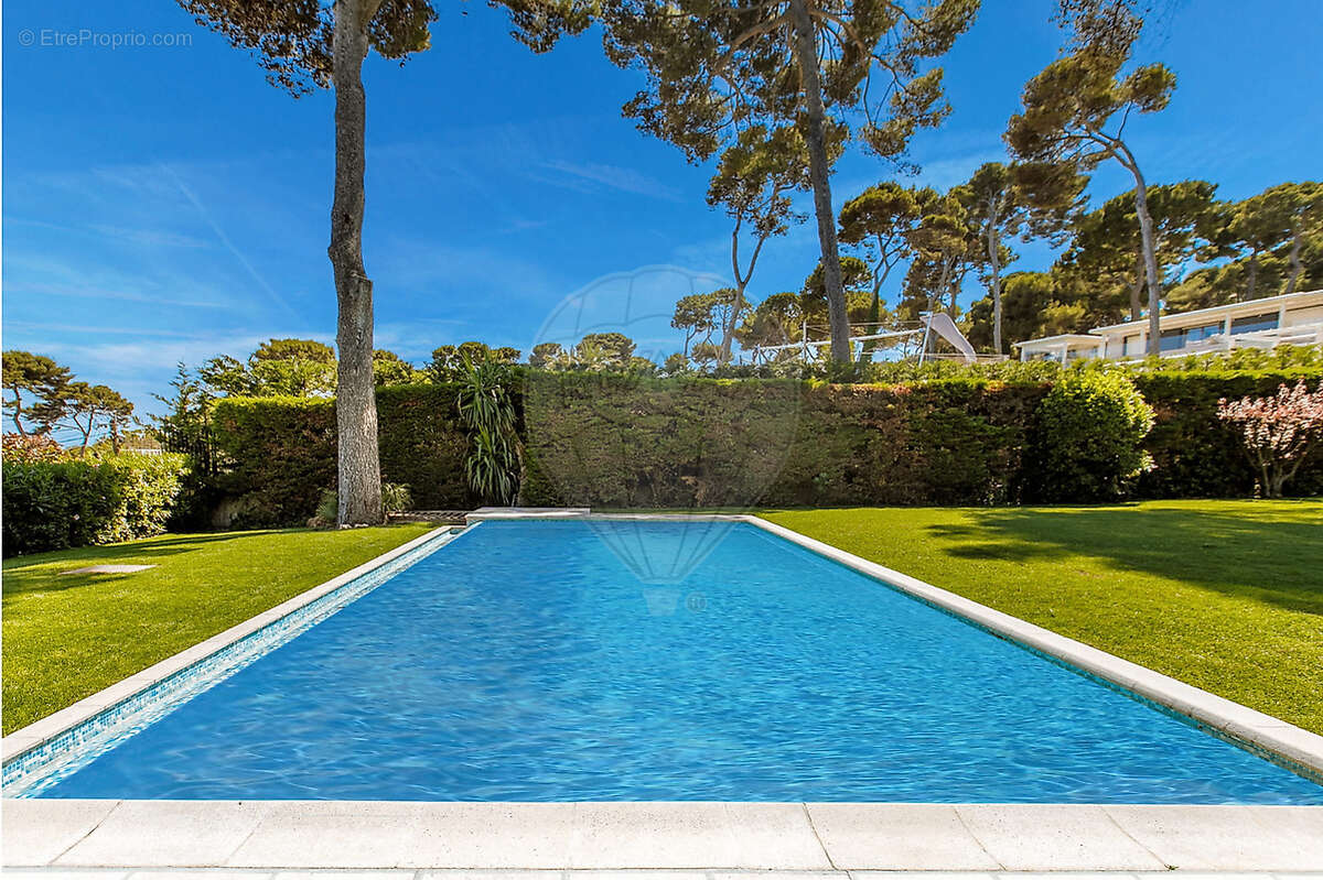Maison à ANTIBES