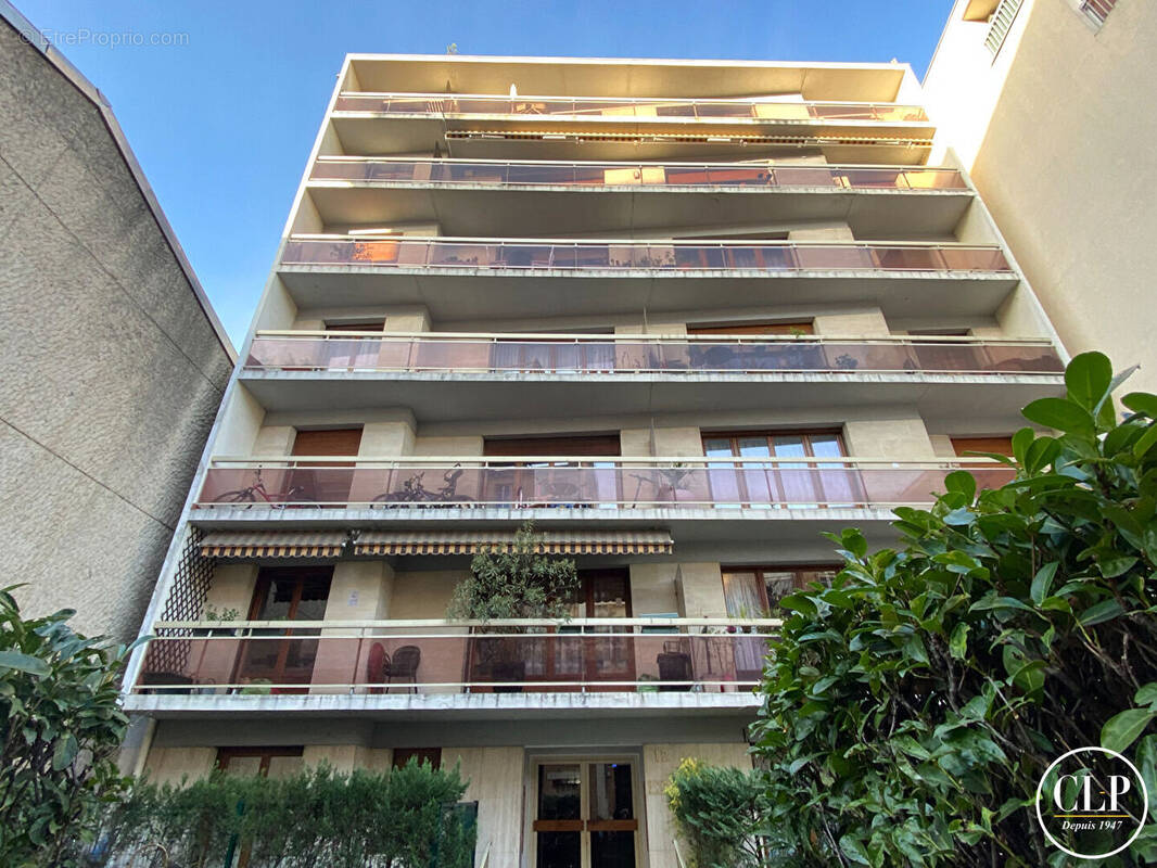 Parking à VINCENNES