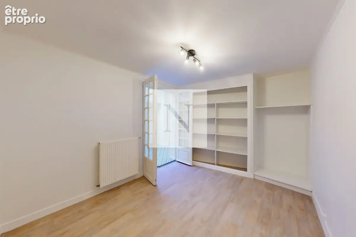 Appartement 2 pièces 63 m² à vendre à La Rochelle (17000) - photo 7