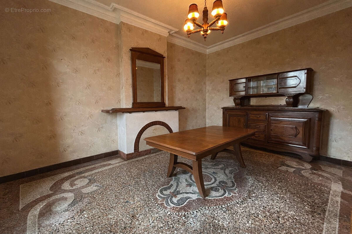 Maison à MARSEILLETTE