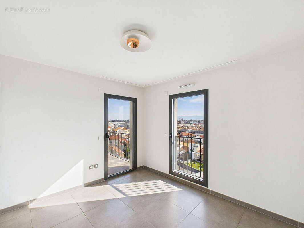 Appartement à VALENCE