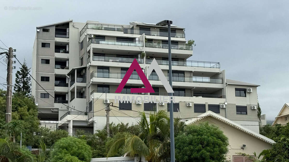 Appartement à SAINT-DENIS