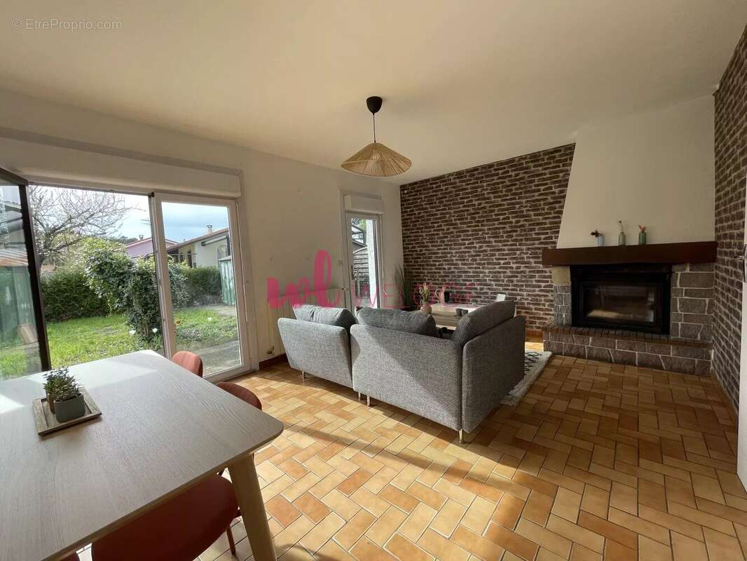Maison à SOUSTONS