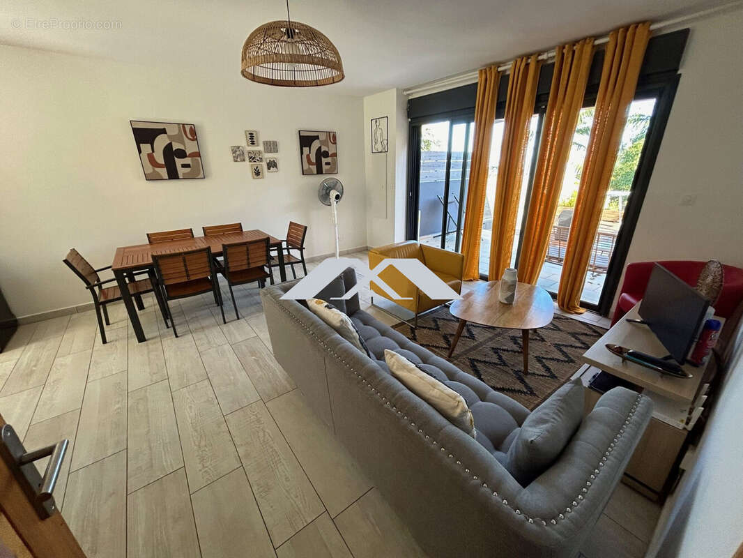 Maison à PETITE-ILE