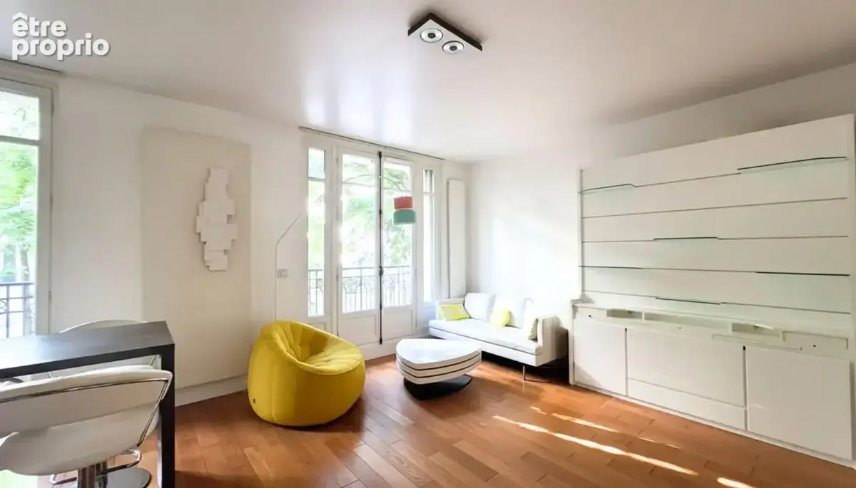Appartement à PARIS-4E