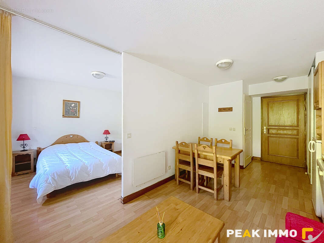 Appartement à GIEZ
