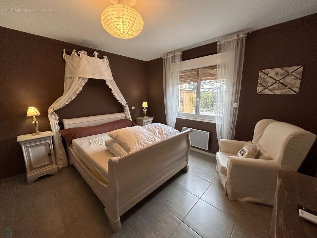 Maison à SAINT-CHRISTOL-LES-ALES