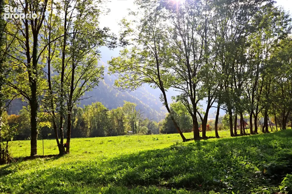 Proche Thones, terrain viabilisé - photo 3