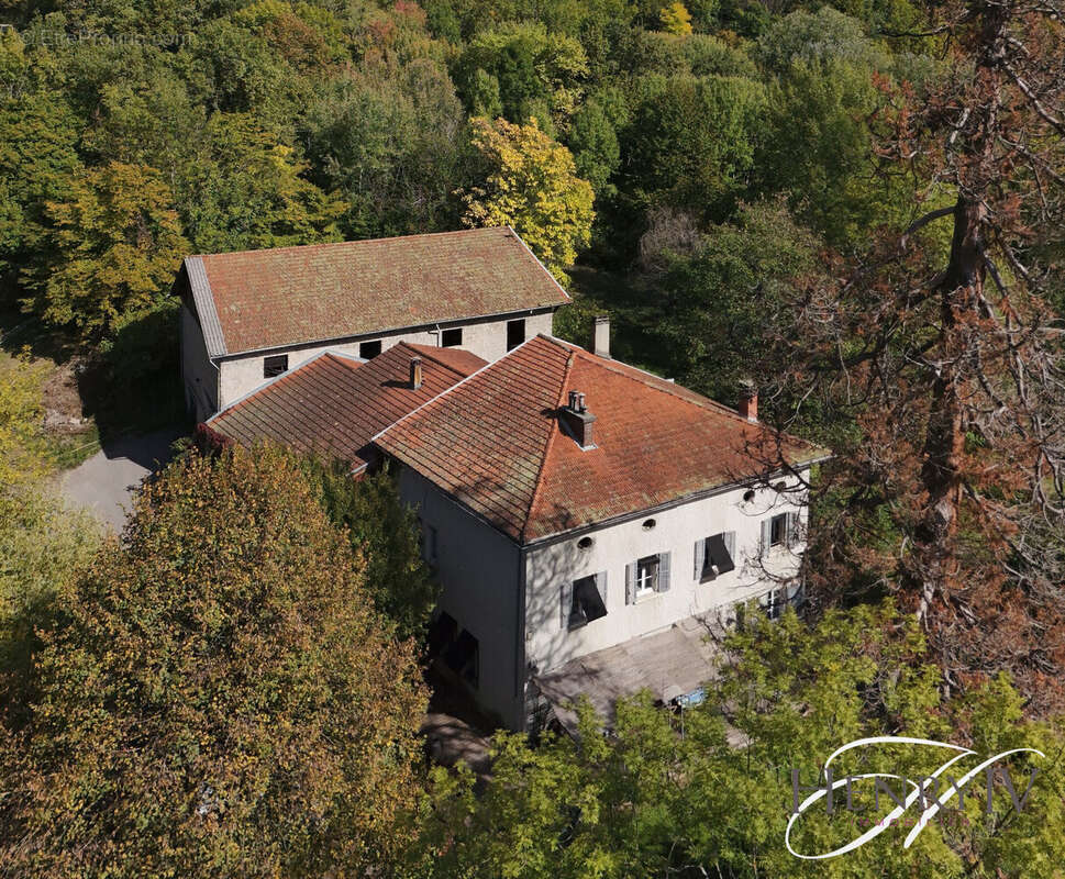 Maison à CORENC