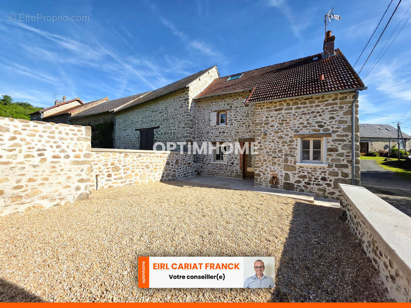 Maison à MARSAC