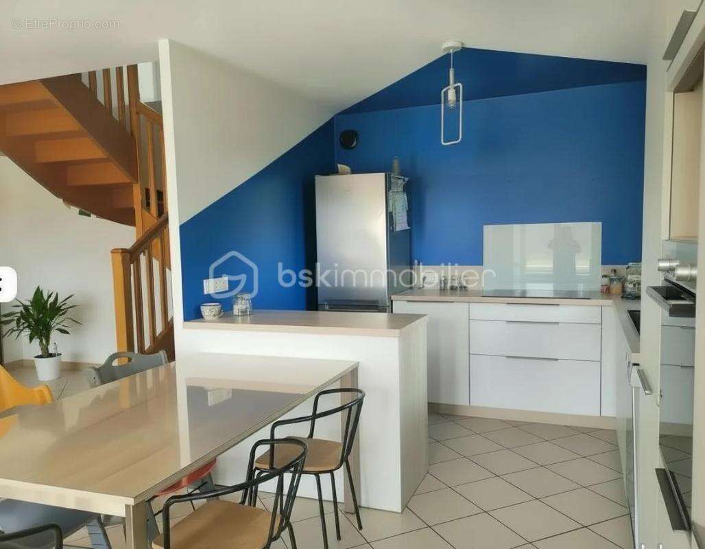 Maison à MENEAC