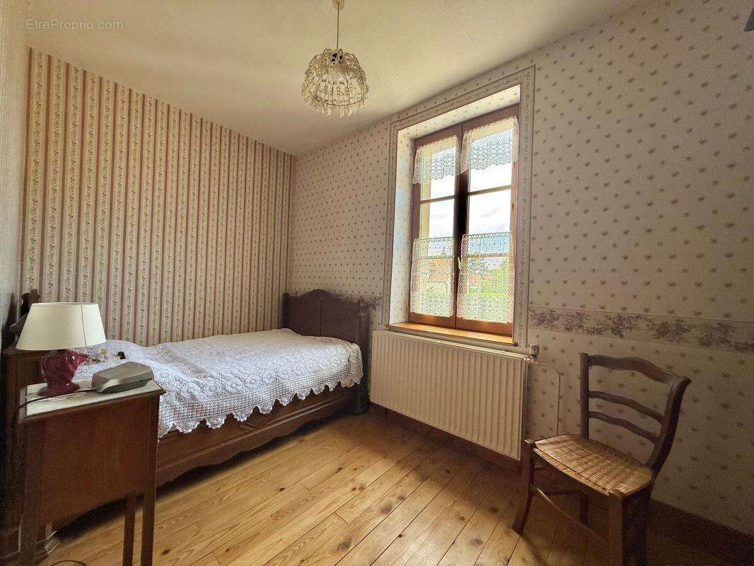 Maison à BESSEY-LES-CITEAUX