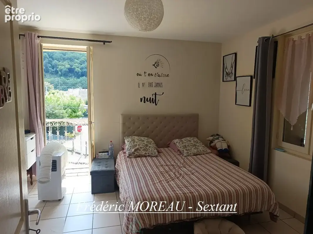Trés bel ensemble immobilier en centre ville de LALINDE - photo 14
