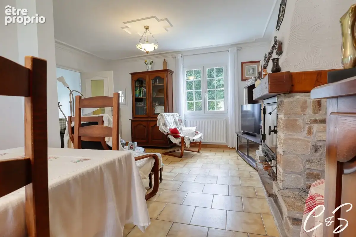 Maison 94 m² à Plomeur  - photo 4
