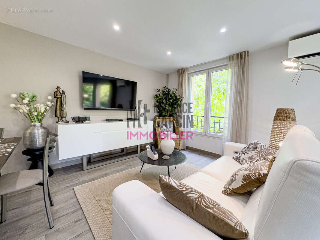 Appartement 62 m² à L'isle-Sur-La-Sorgue  - photo 2