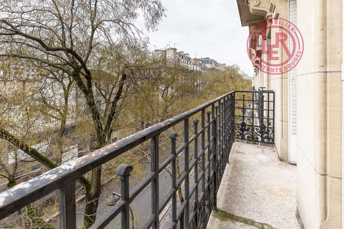 Appartement à PARIS-14E