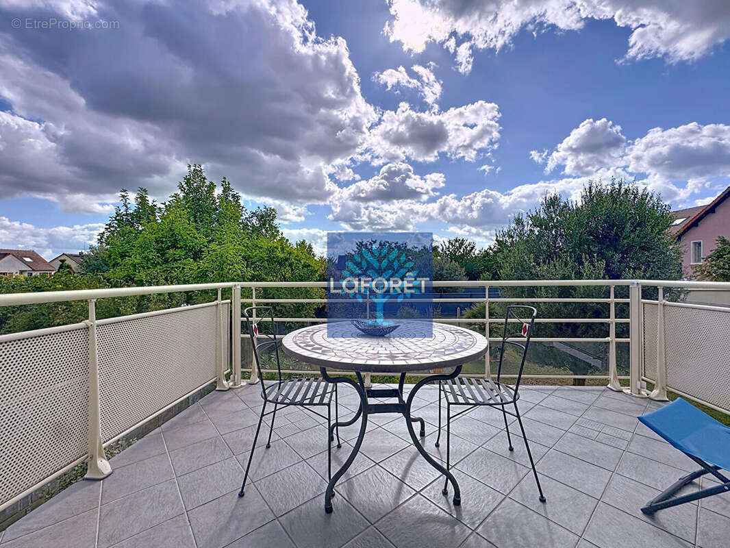 Maison à CHILLY-MAZARIN