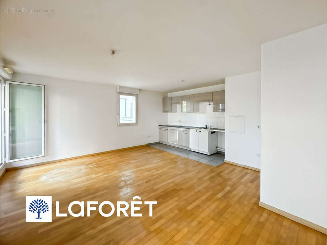 Appartement à RIS-ORANGIS