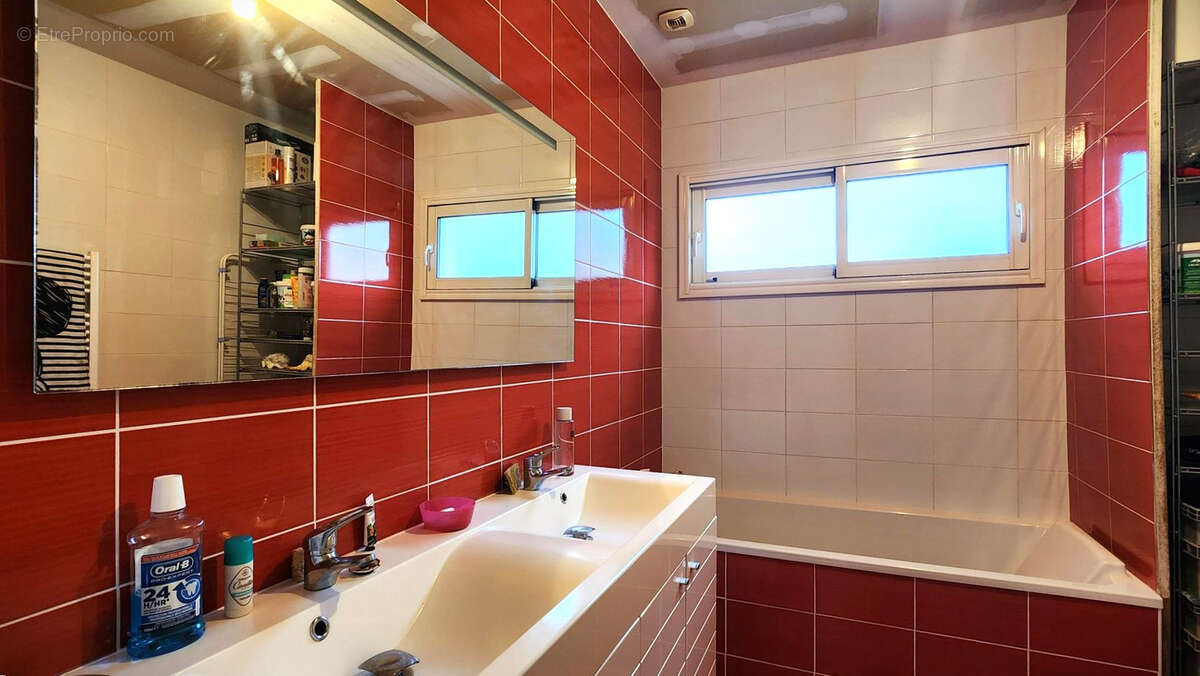 Maison à SAINT-GERVAIS