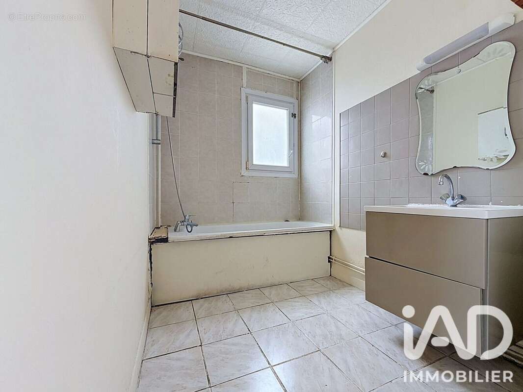 Appartement 54 m² à Maurepas  - photo 7