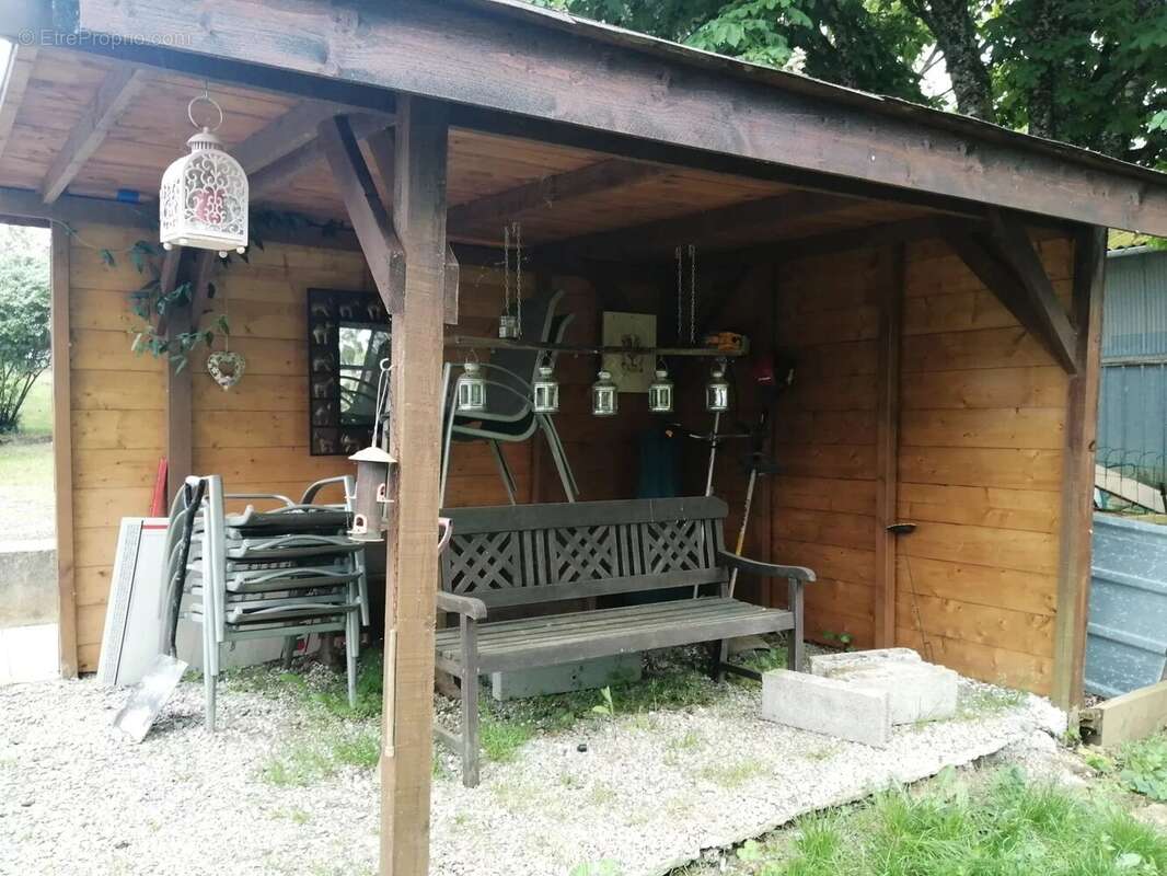 Charmante maison de campagne avec espaces de vie modulables et vue sur la rivière – Près de Pressac - photo 8