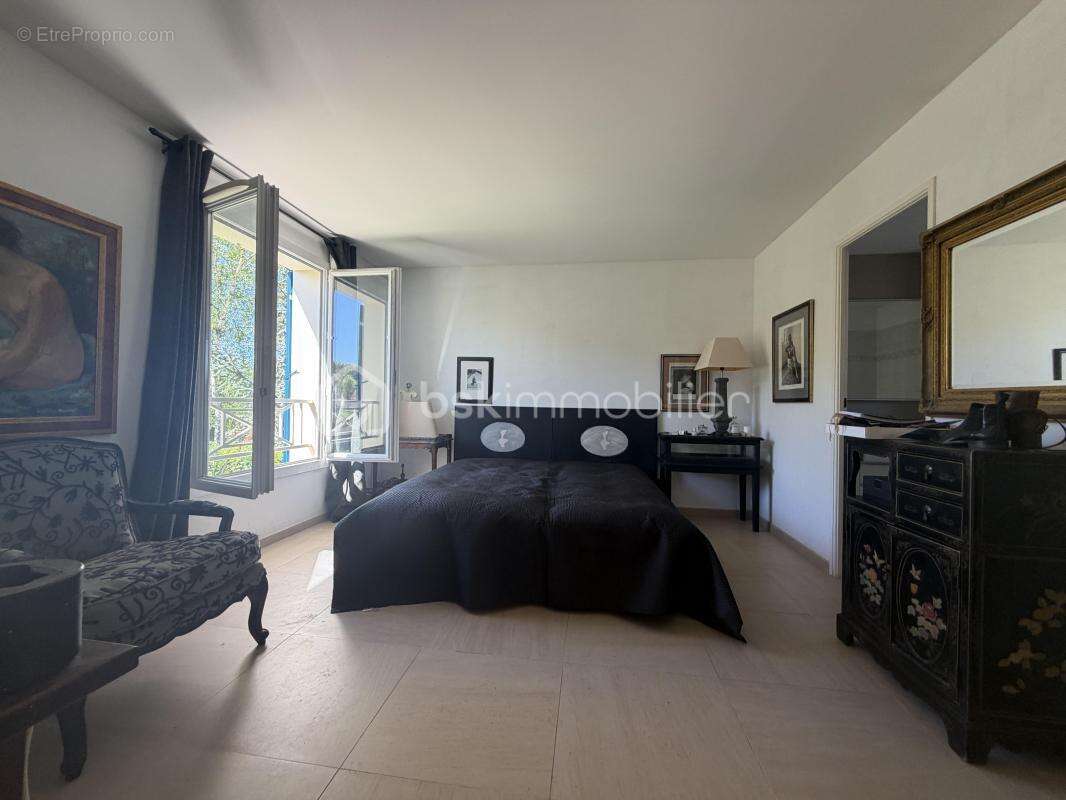 Maison à MAGNY-LE-HONGRE