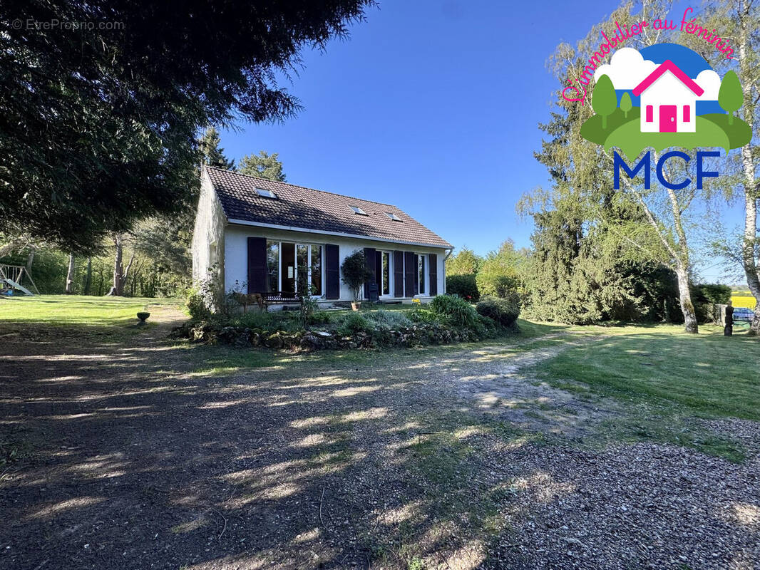 Maison à LE MESNIL-SIMON