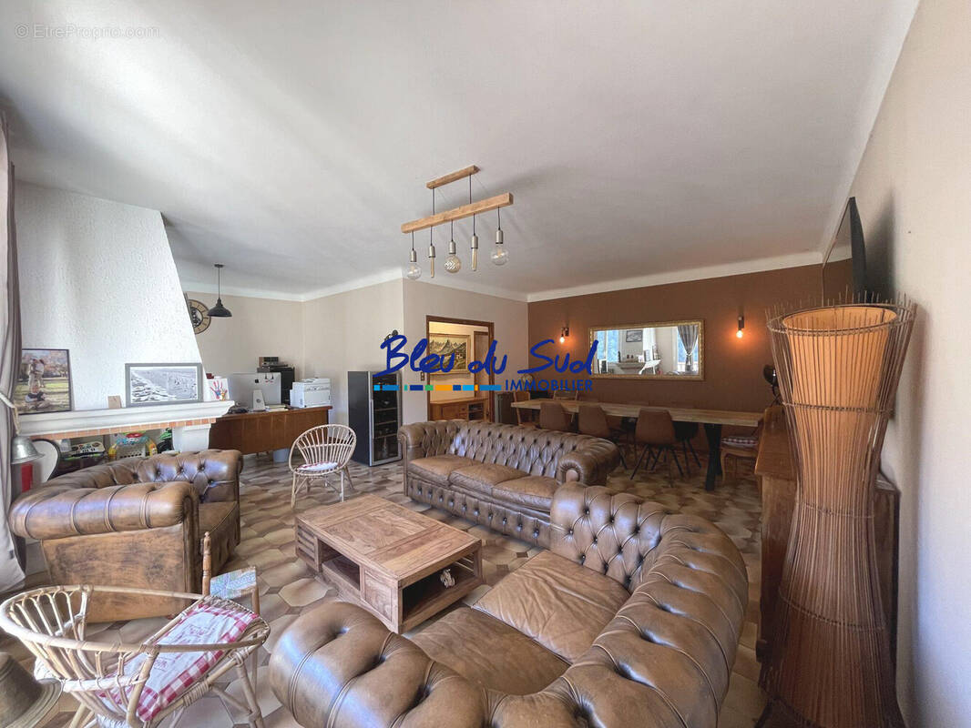 Appartement à OLETTE