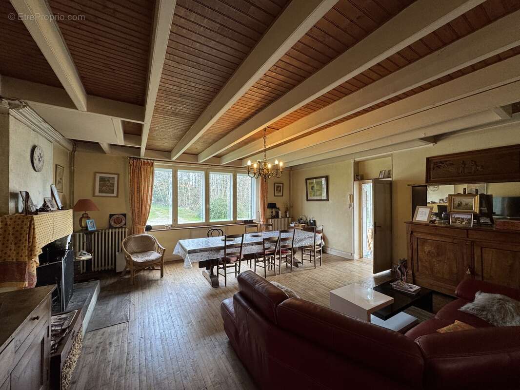 Maison 174 m² à Reignac  - photo 46