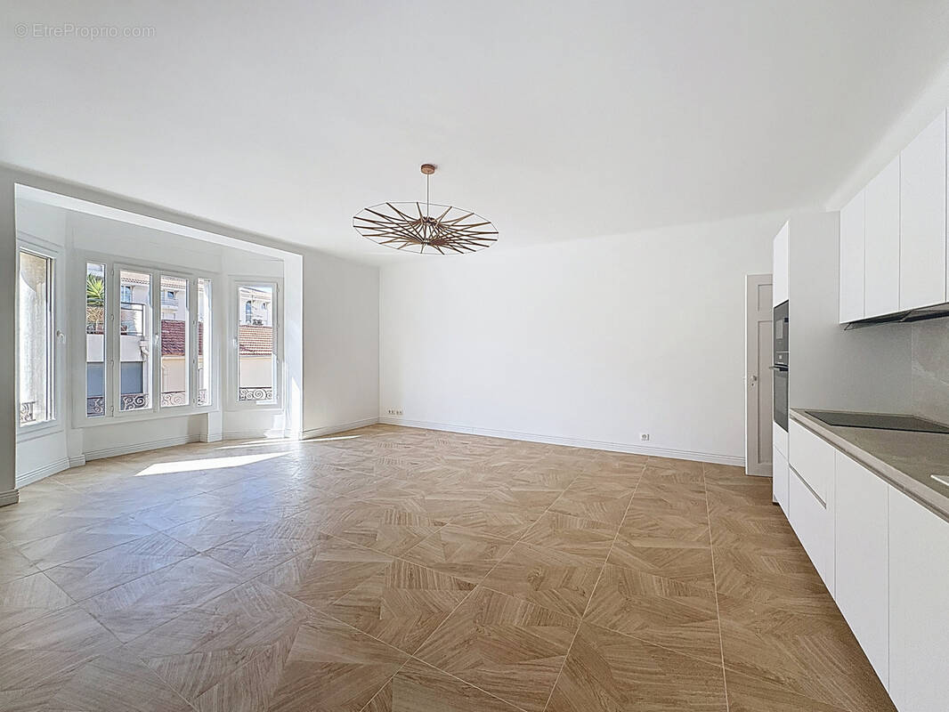 Appartement à SAINT-RAPHAEL