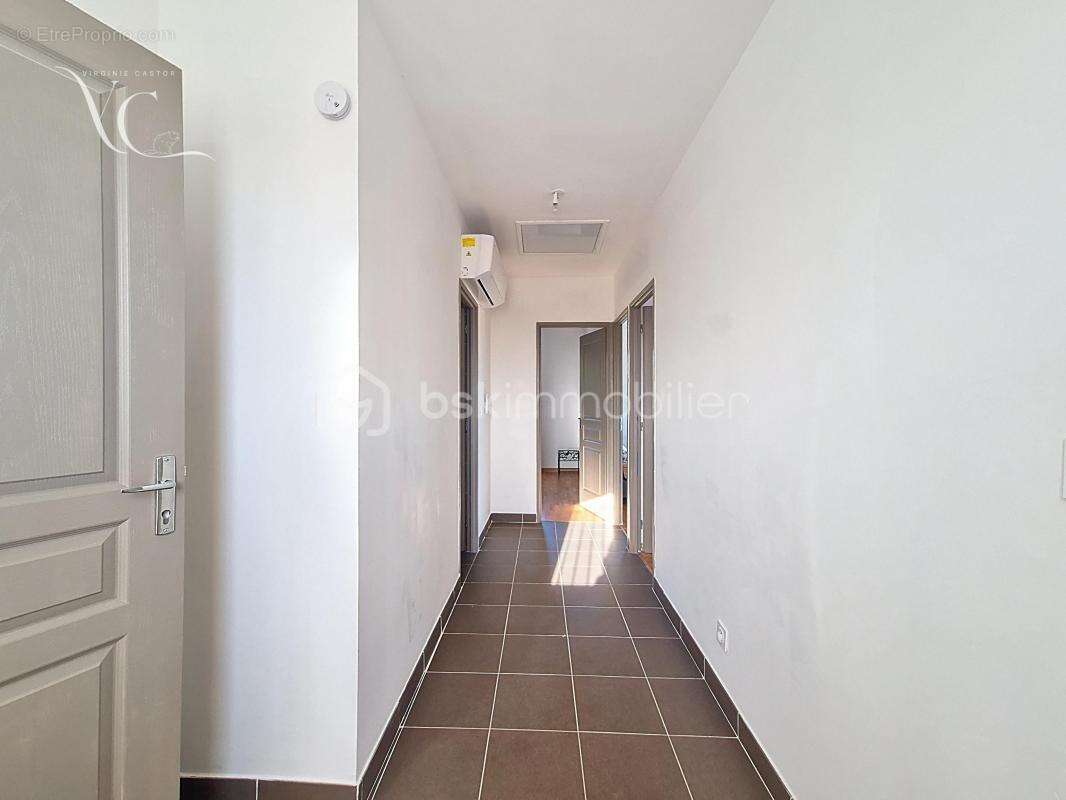 Maison à SAINT-SATURNIN-LES-APT