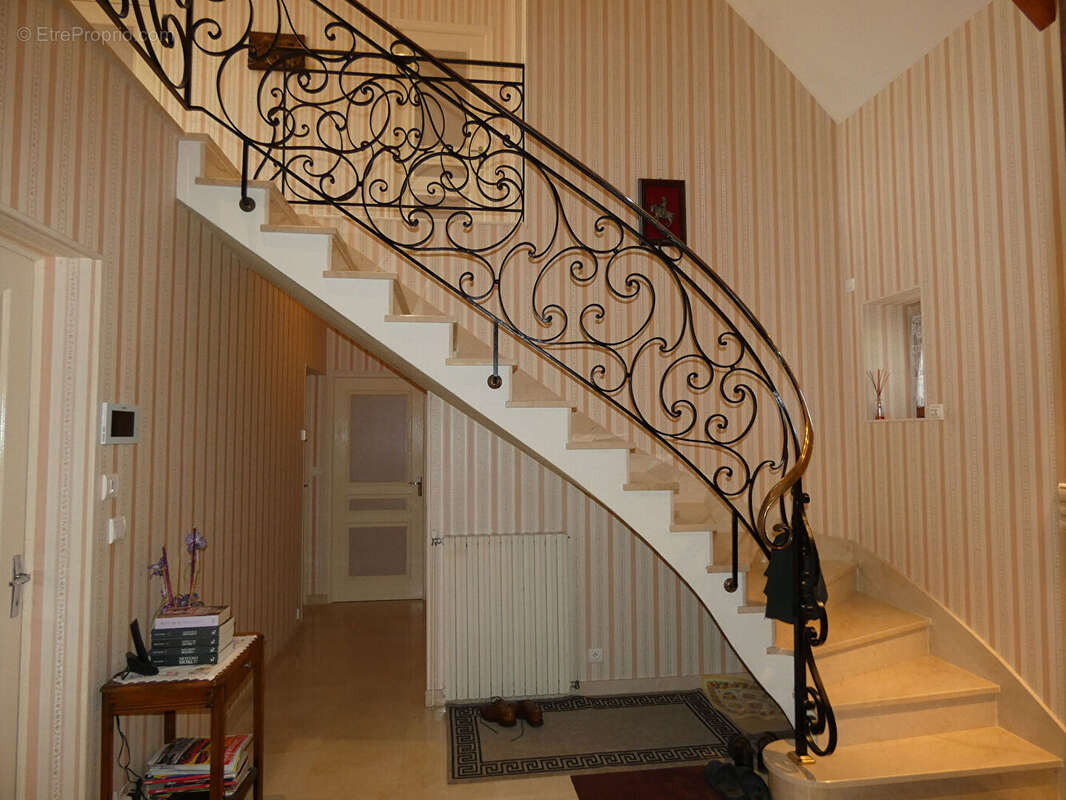 Maison à SAINT-HILAIRE-DU-HARCOUET