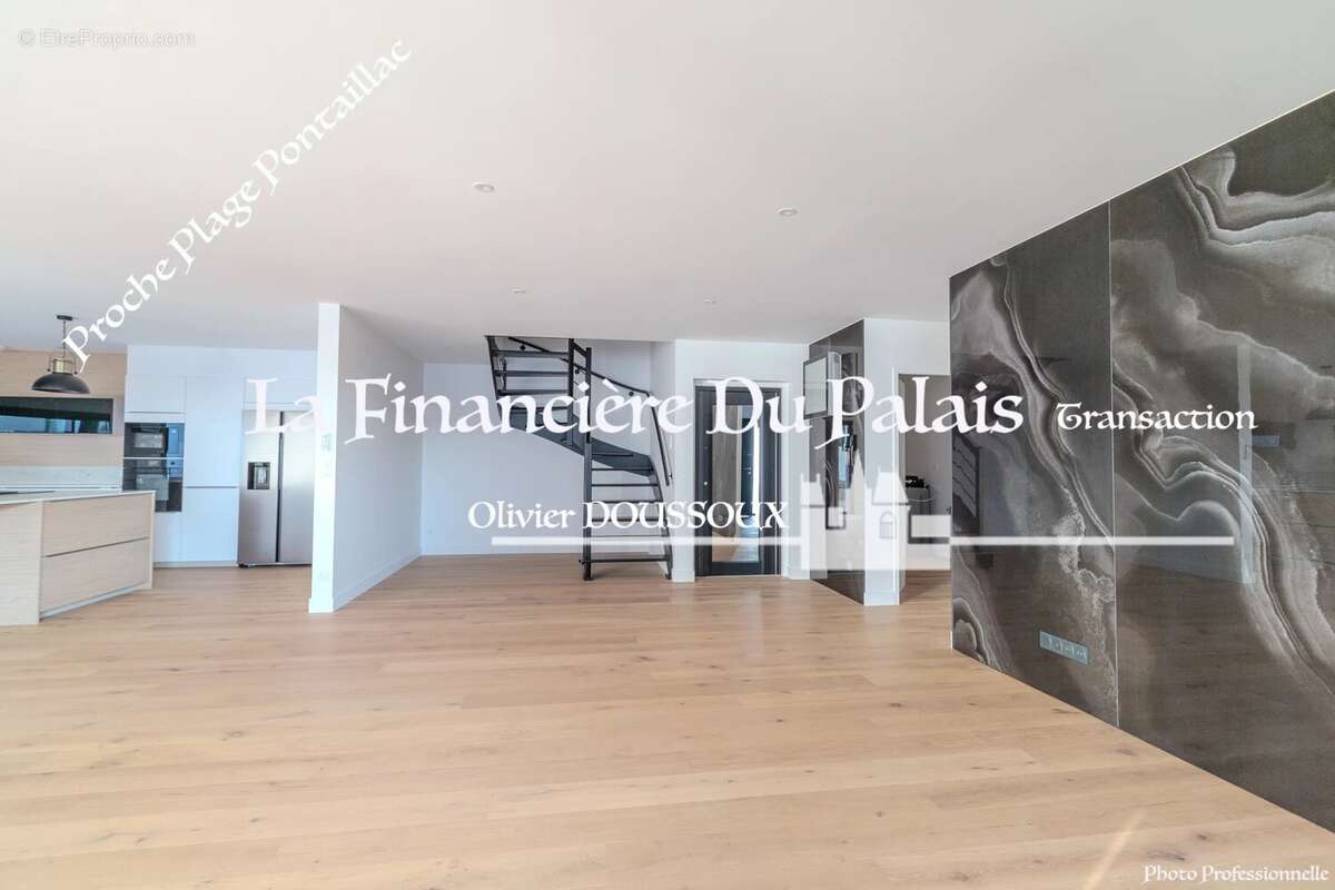 Maison à VAUX-SUR-MER