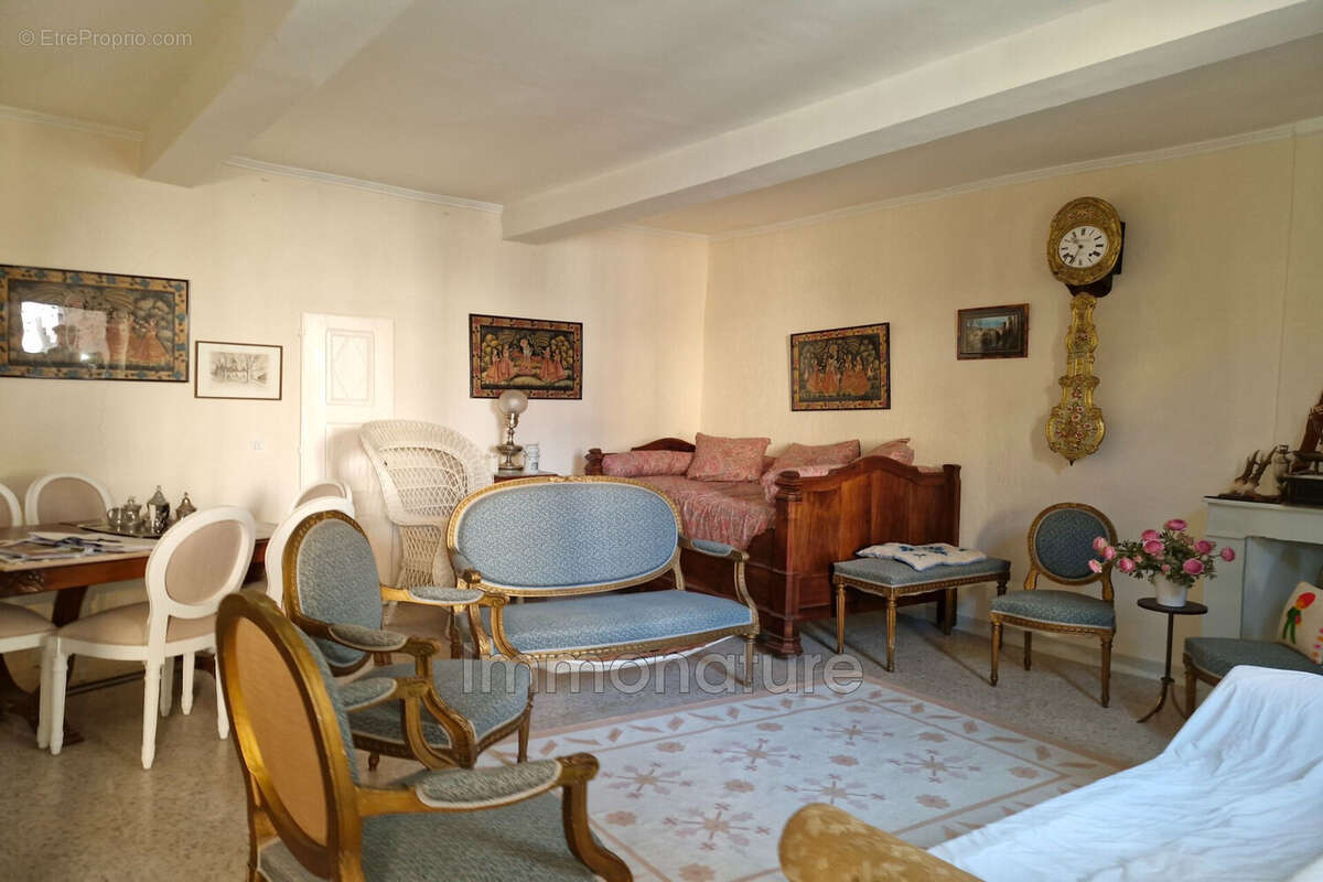 Maison à SUMENE