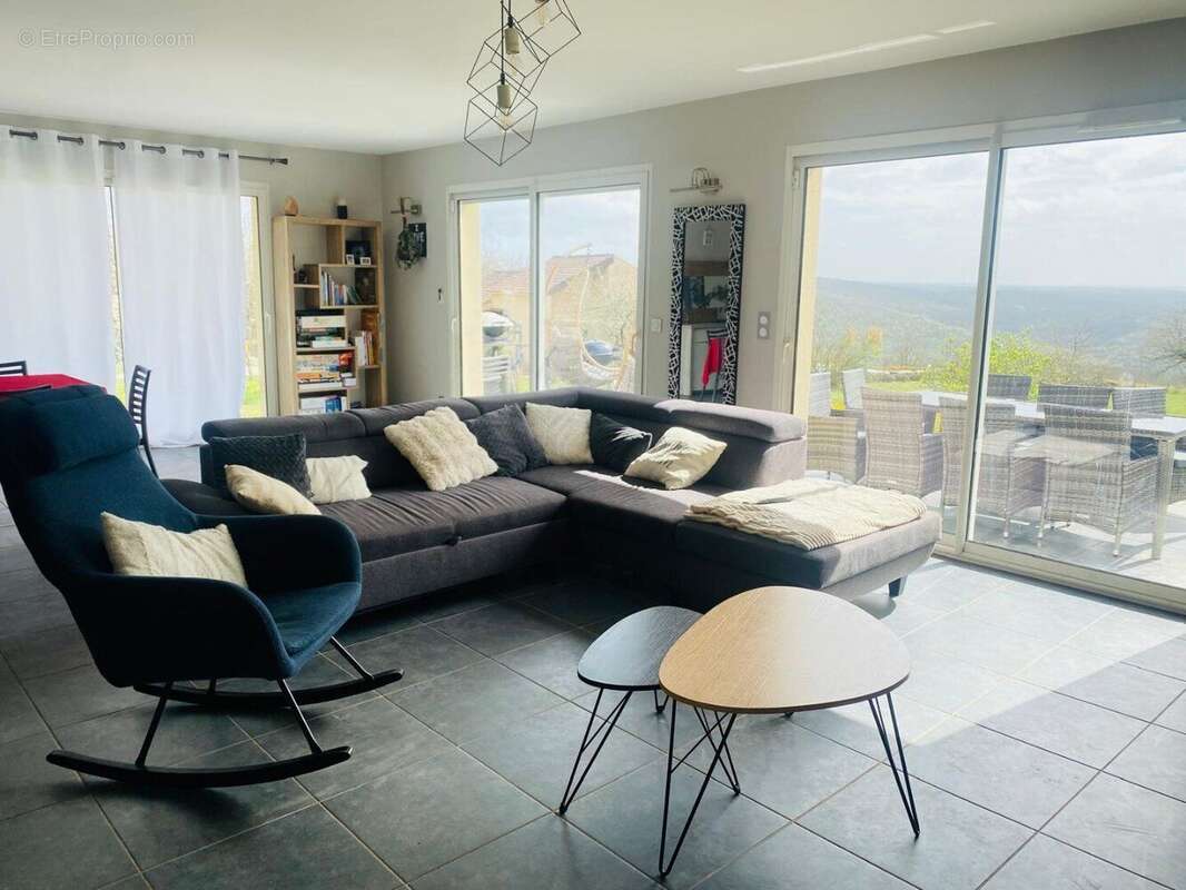 Maison familiale 130 m² avec grande pièce de vie - photo 4