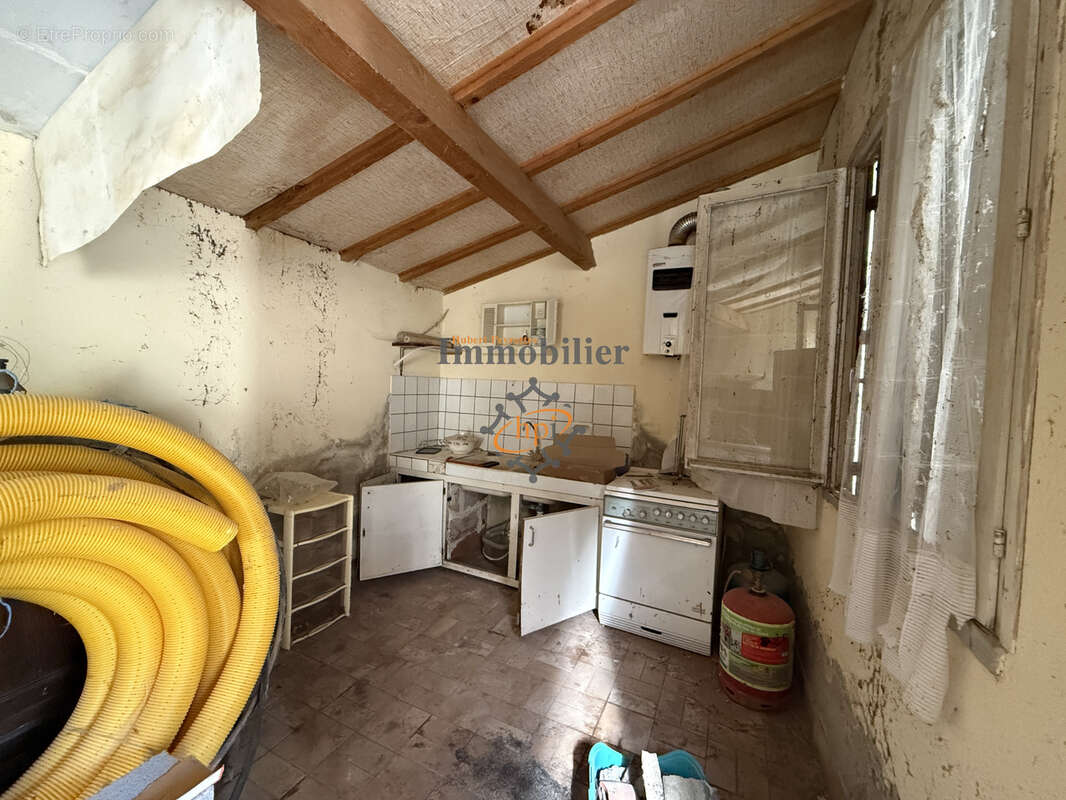 Vente Maison de loisir avec terrains et annexes Versols-et-Lapeyre - photo 5