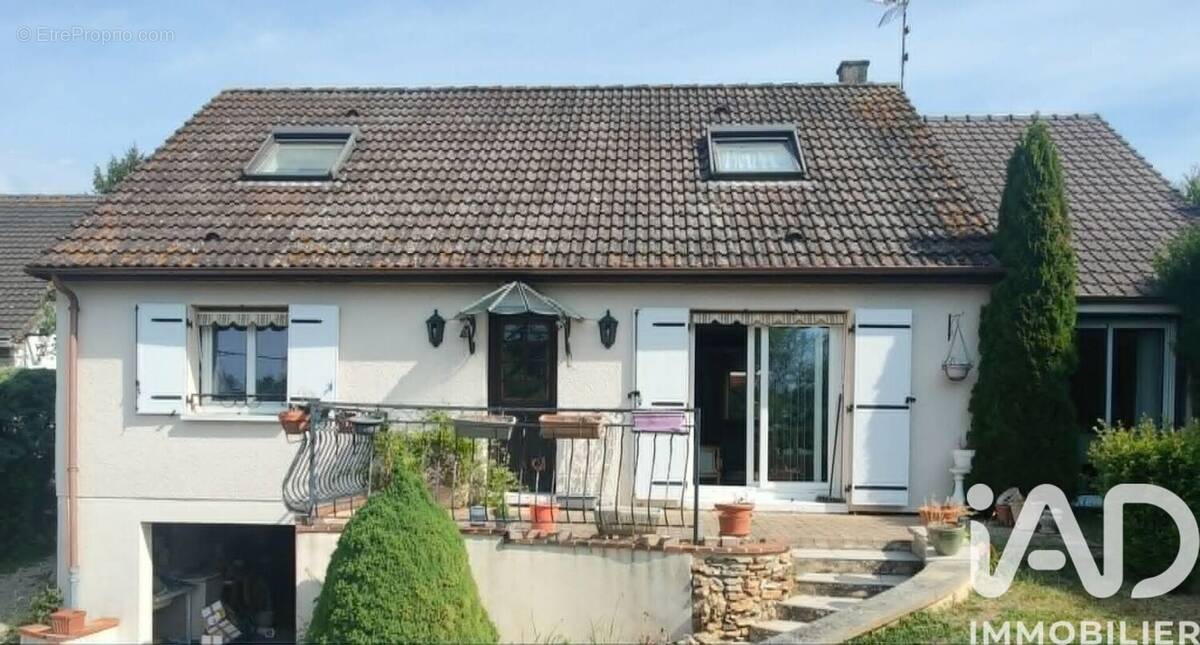 Photo 1 - Maison à GALLARDON