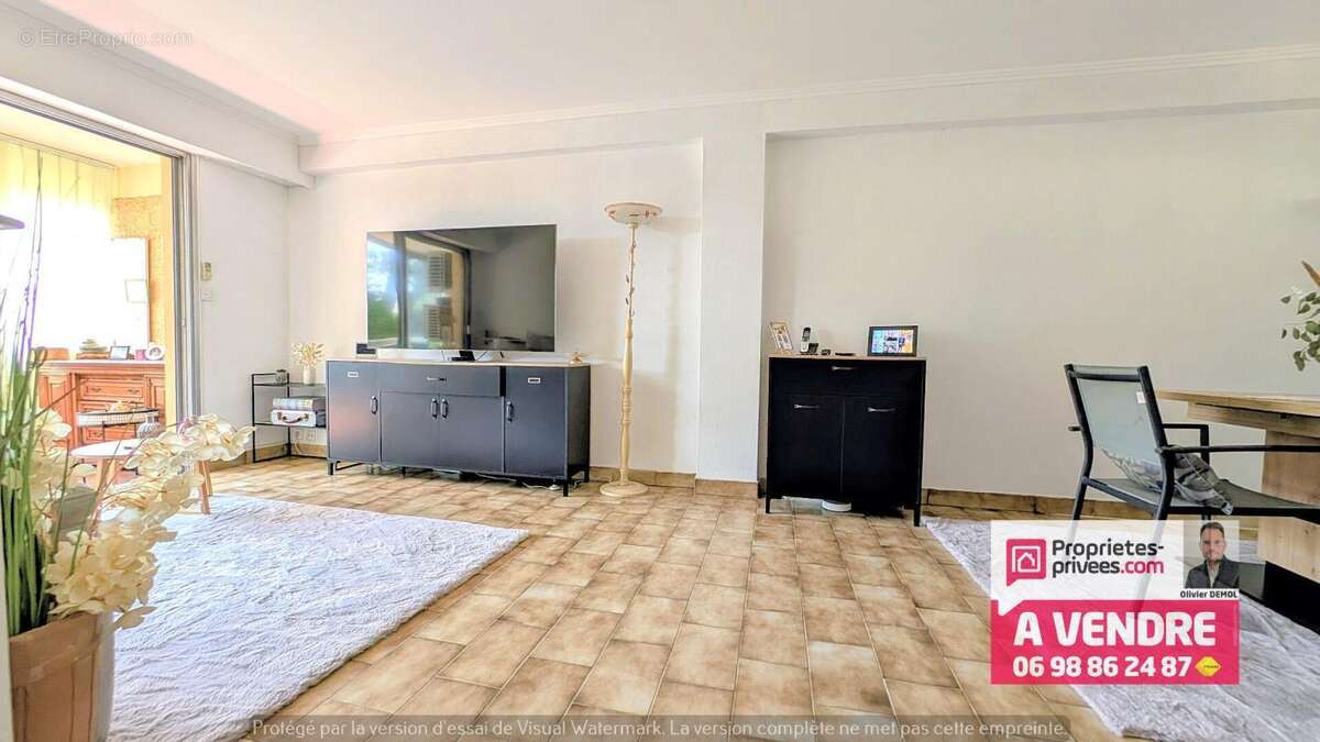 Beau 2 pieces 45 m² avec cave et parking - centre ville au calme - photo 4