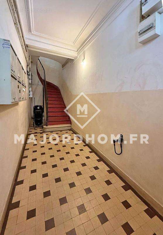 Appartement à MARSEILLE-2E