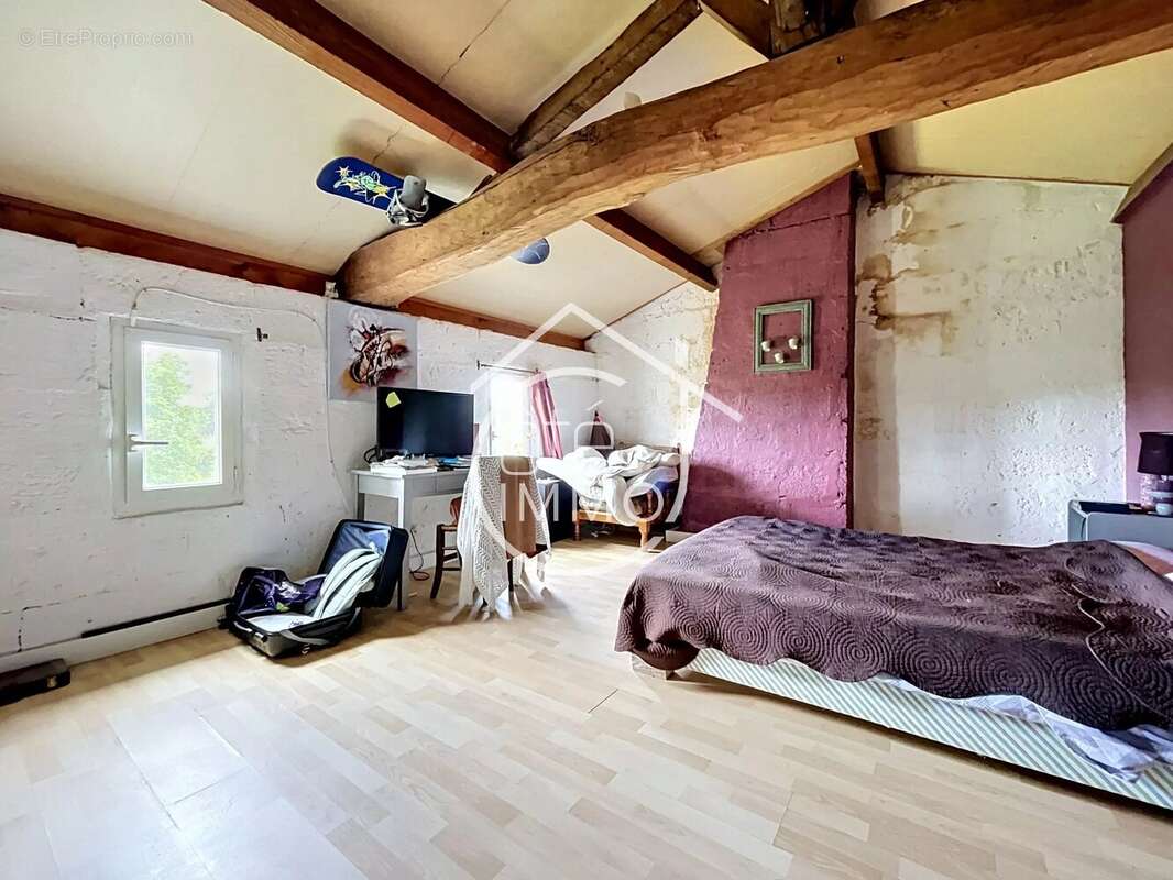 Maison à SAINTE-TERRE