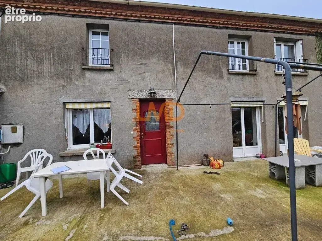 Maison à MOUZILLON
