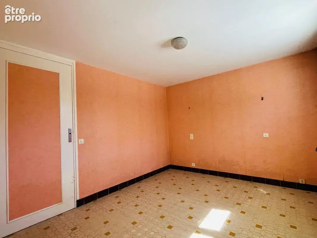 Maison 110 m² – espace indépendant – belle parcelle - photo 7