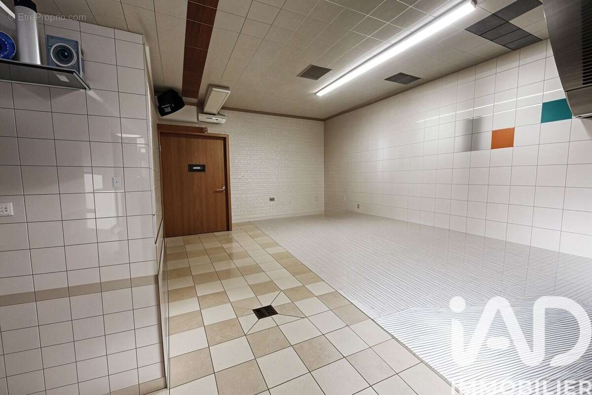Maison 420 m² à Crisenoy  - photo 6