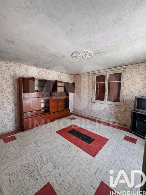 Photo 2 - Maison à ROMILLY-SUR-SEINE