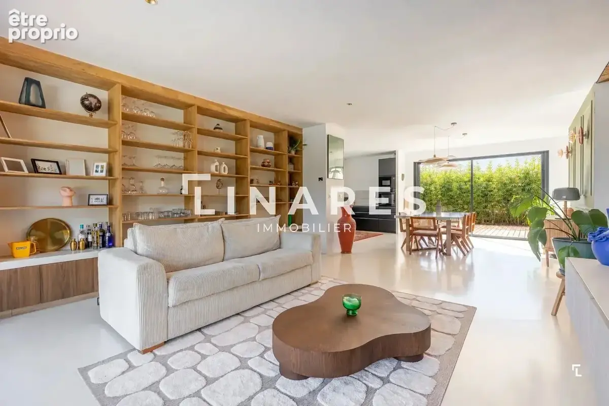 PÉPITE DESIGN - Maison T5 de 151m2 - PLAIN PIED - Terrain 1200m2 + Piscine + Garage  - 13610 LE PUY SAINTE RÉPARADE - photo 6
