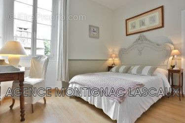 Commerce à MONTIGNAC