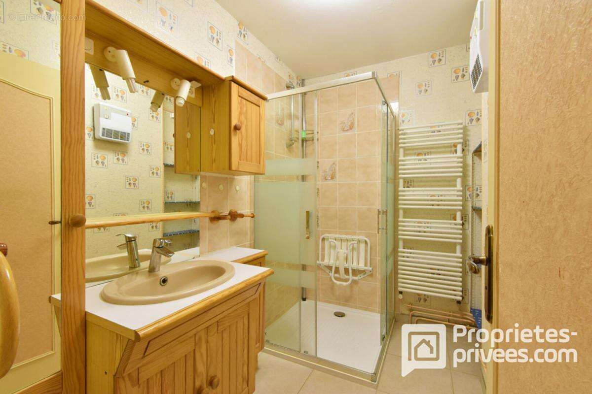 Maison à MEHUN-SUR-YEVRE