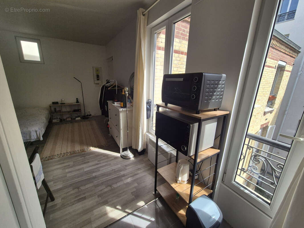 Appartement à PARIS-18E