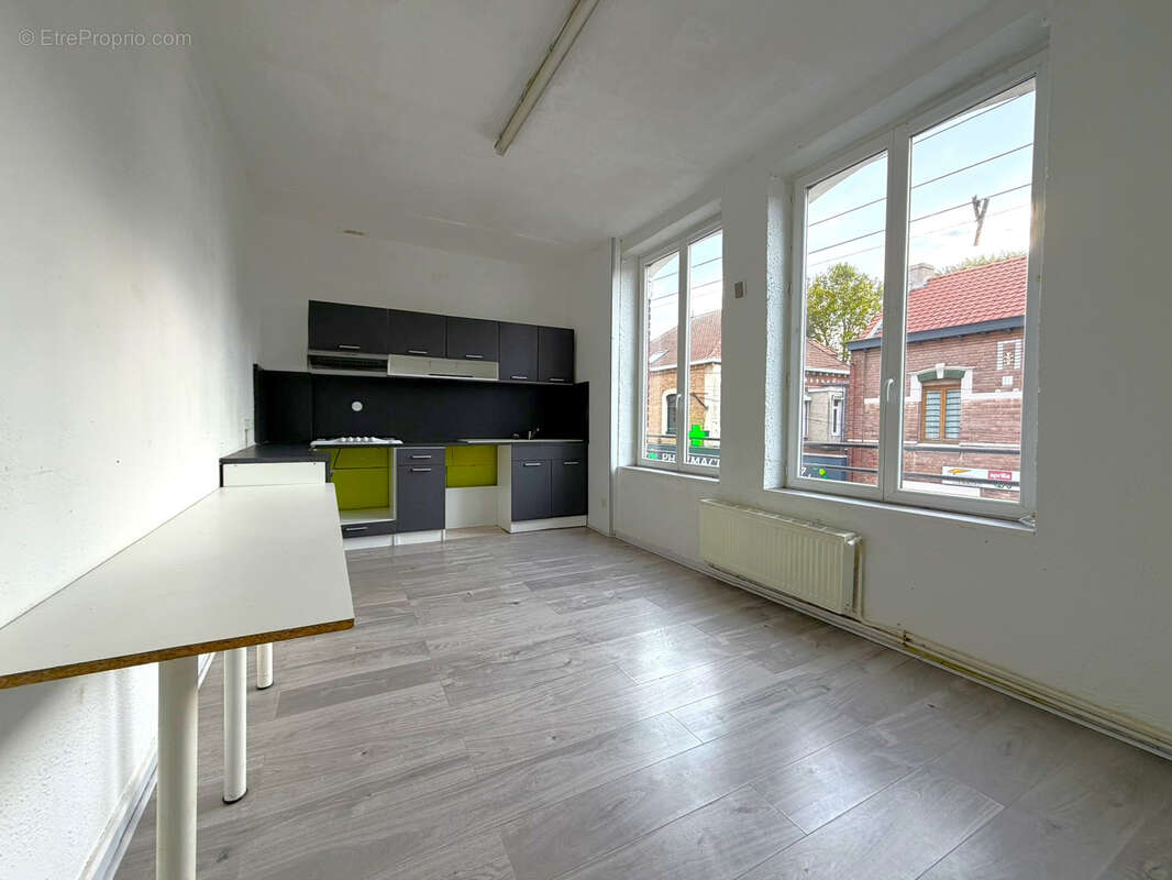 Appartement à BAUVIN