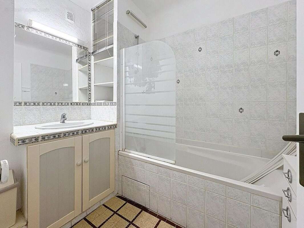 Photo 8 - Appartement à LE KREMLIN-BICETRE
